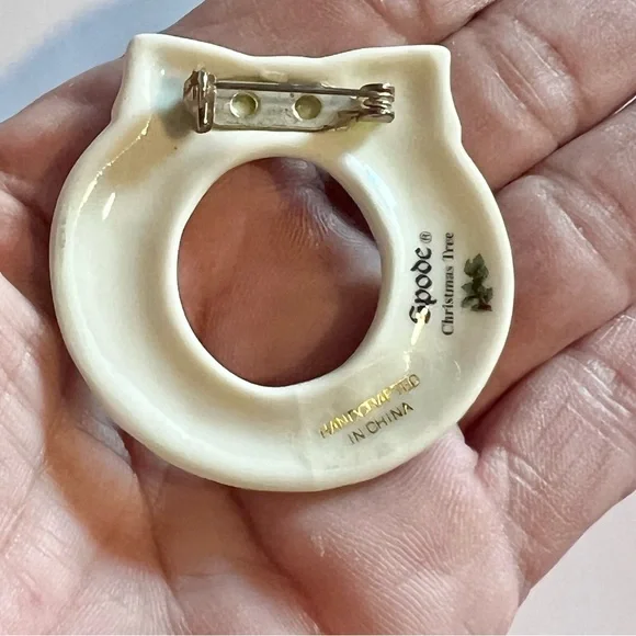 Two Spode Christmas Brooches Tree Brooch Wreath Brooch Lot Bundle - Picture 5 of 7